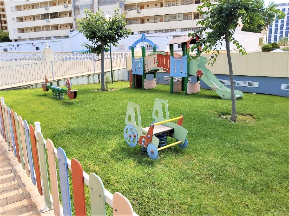 Gemelos 22-3-6 Benidorm Bagian luar foto